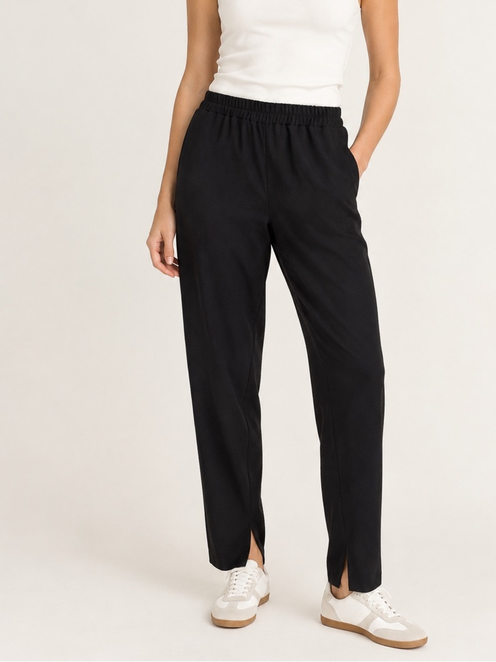 Love Moschino Sz 8 Black Classic Zip Leg Bedazzle Logo Pants